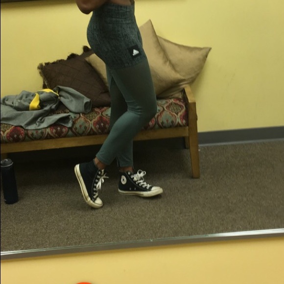 SOLD🚫 Adidas mesh leggings - Picture 2 of 2